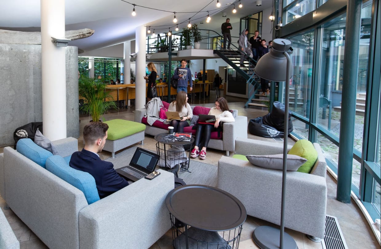 Stockholm School of Economics in Riga: Programs, Admissions