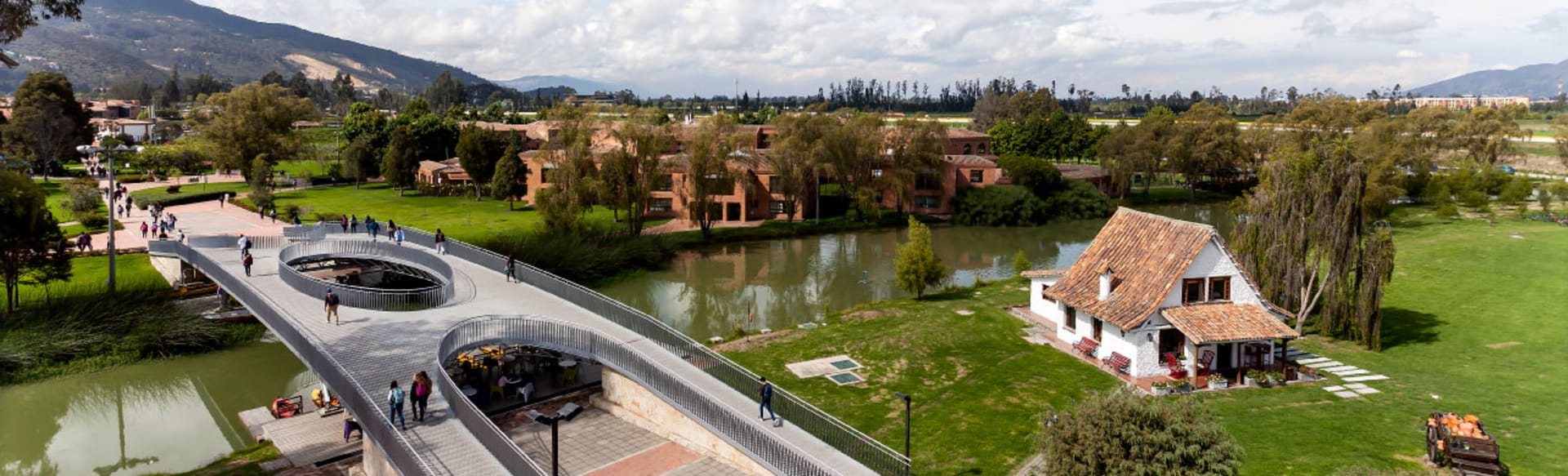 Universidad de La Sabana - International Center for Foreign Languages and Cultures Ξένες γλώσσες στο Unisabana