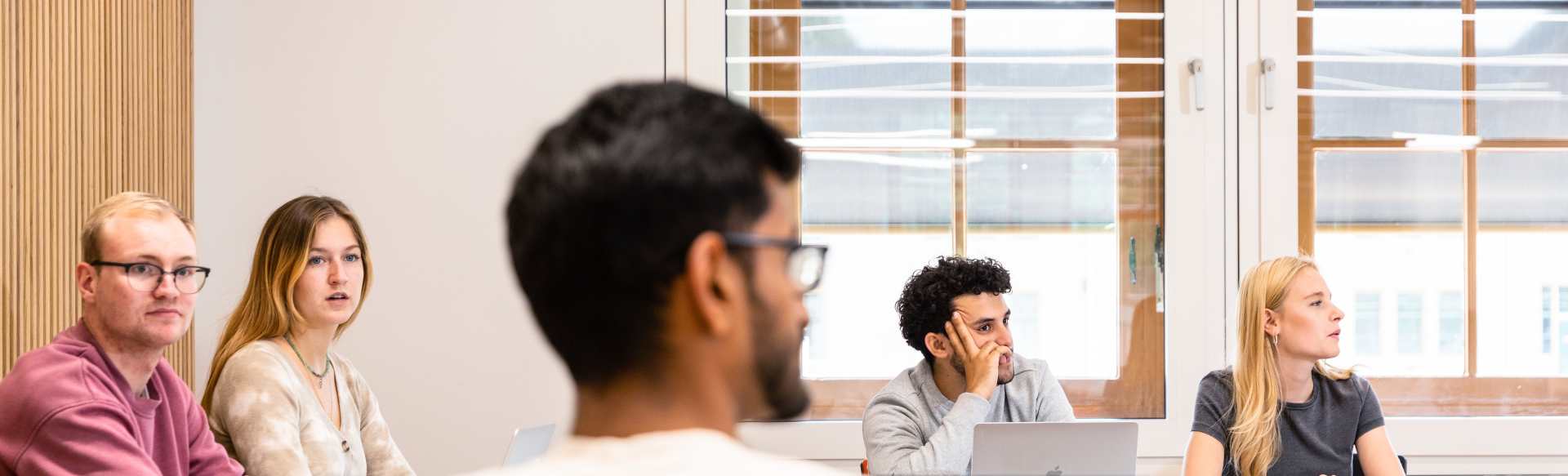 Maastricht University, School of Business and Economics MSc στις Διεθνείς Επιχειρήσεις - Λήψη και Έλεγχος Διευθυντικών Αποφάσεων