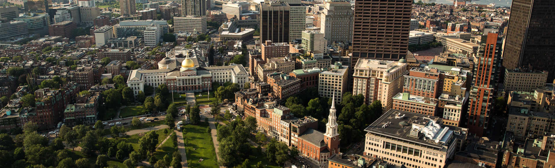 INTO Suffolk University Διεθνές Έτος Ένα Γενικά