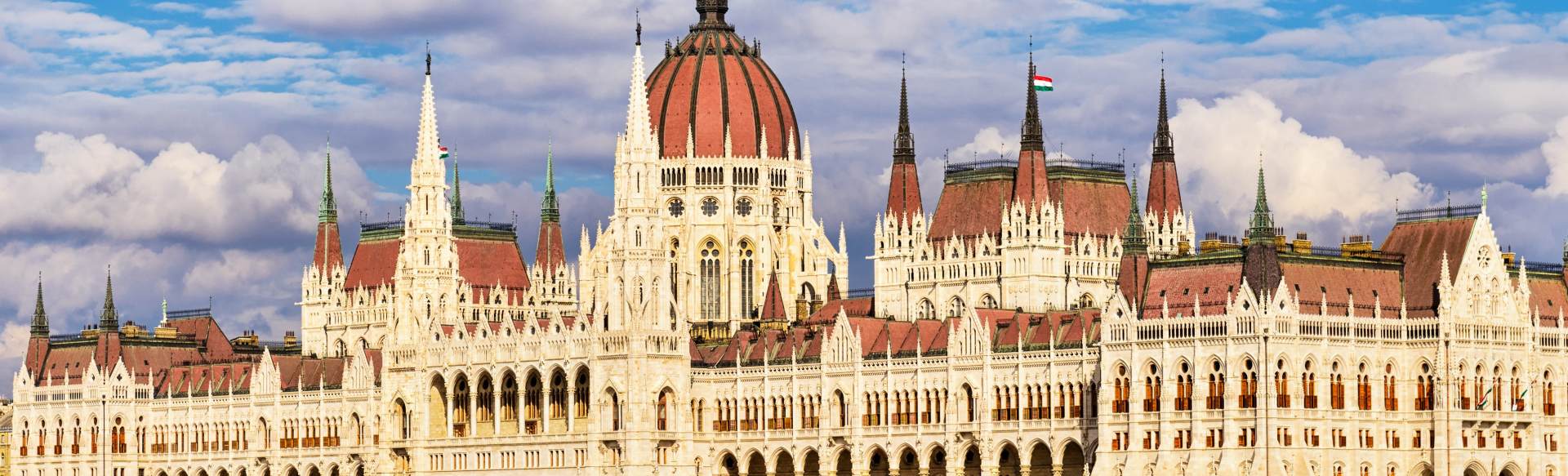 Eszterházy Károly Catholic University Πρόγραμμα διπλού πτυχίου MSc στην Επιστήμη των Υπολογιστών μεταξύ EKCU (Eger) και JKU (Linz)