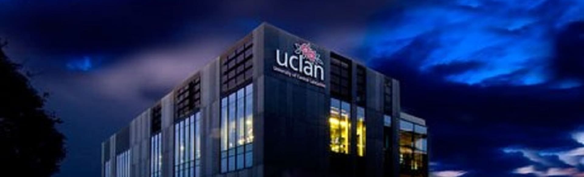 Lancashire Law School - University of Central Lancashire LLB Senior Status