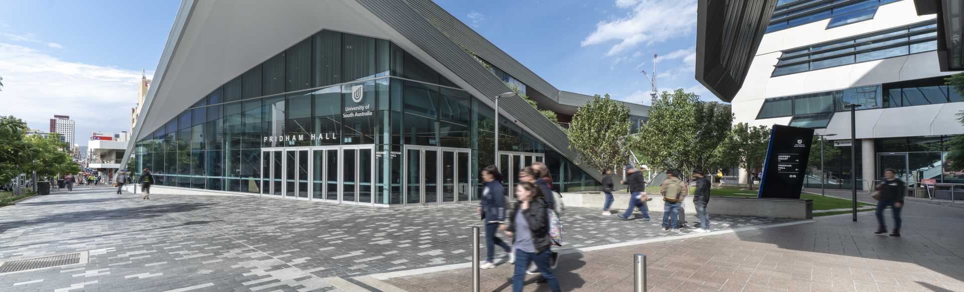 University of South Australia Master of Engineering (Engineering Management) LMEB
