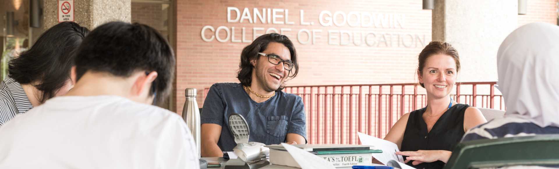 Northeastern Illinois University BS in Physik