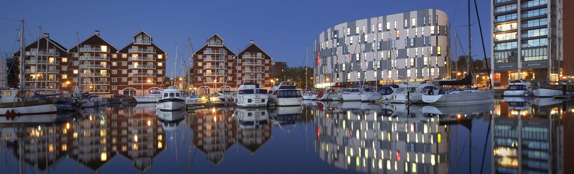 University of Suffolk MA em Estudos da Infância