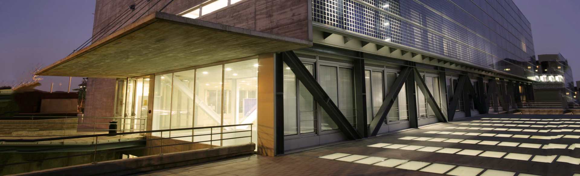 La Salle Campus Barcelona – Universidad Ramon Llull Civilingenjör i ICT Management (undervisas i spanska)