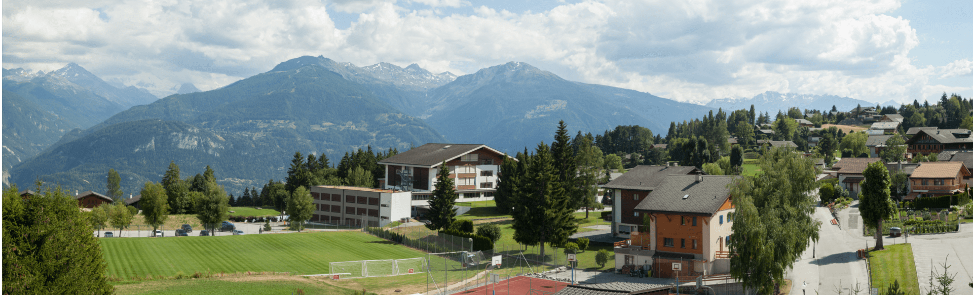 Les Roches Masters in International Hotel Management