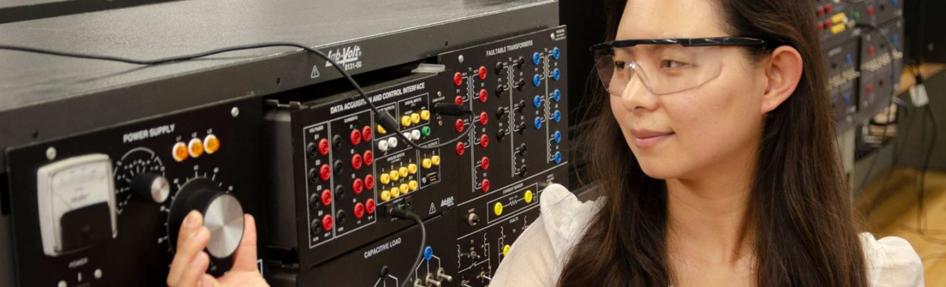 Georgian College Advanced Diploma in Electrical Engineering Technology (EETY)