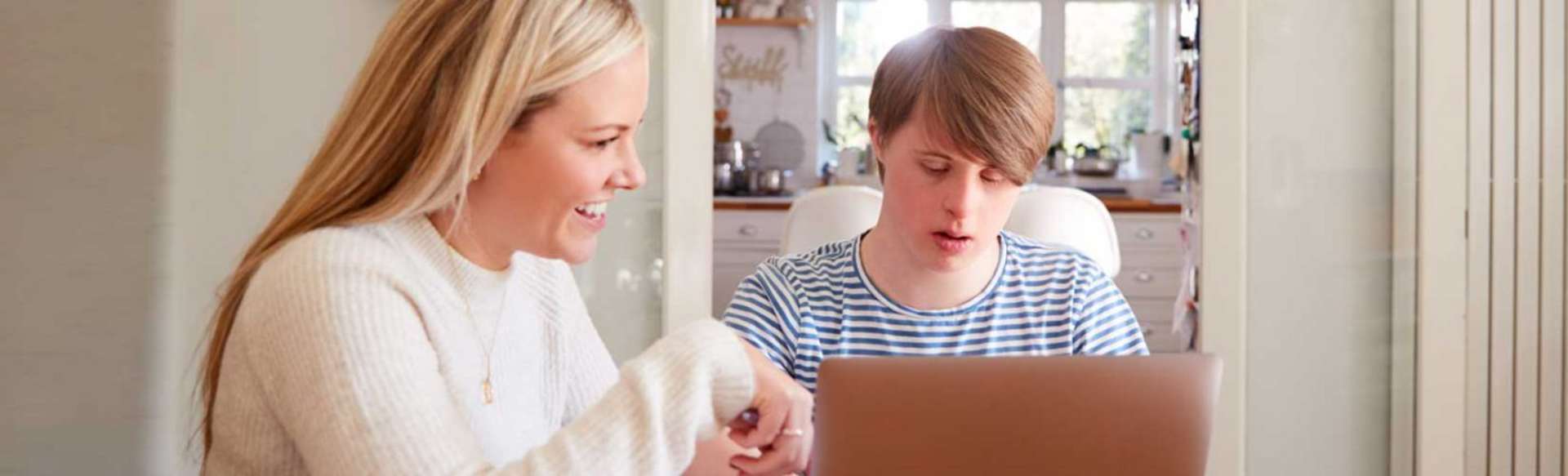 Georgian College Diploma in Developmental Services Worker (DSWR)