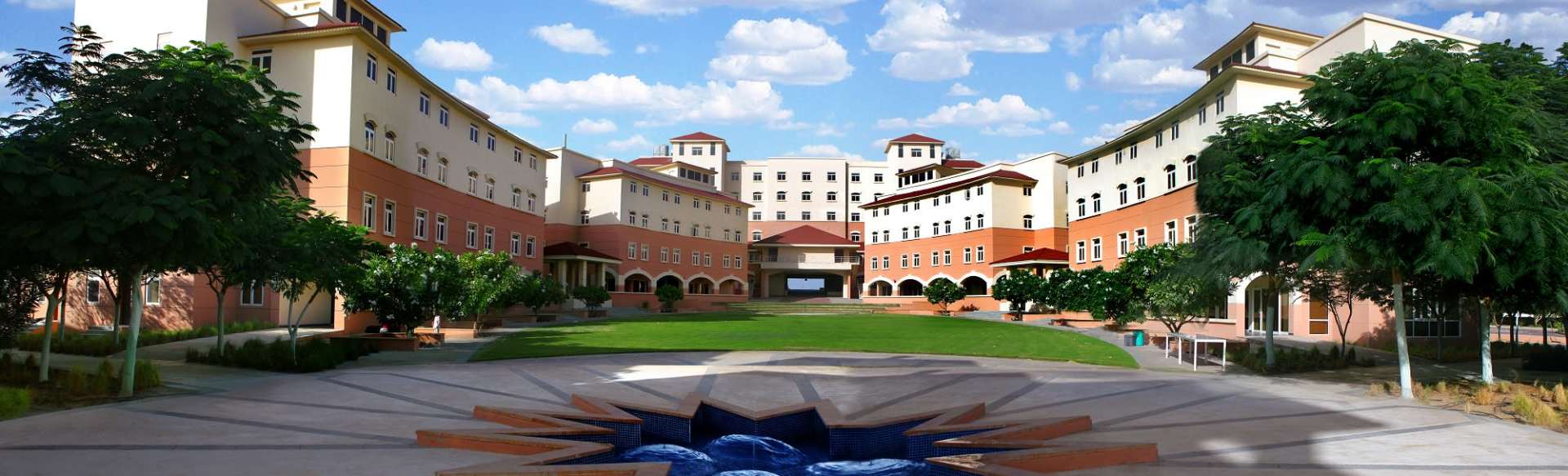 IMT Business School Bachelor of Business Administration (BBA)