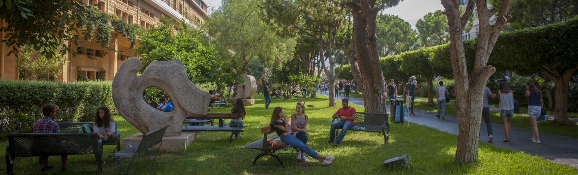 USEK - Holy Spirit University of Kaslik İletişim ve Görsel Sanatlar Yüksek Lisansı