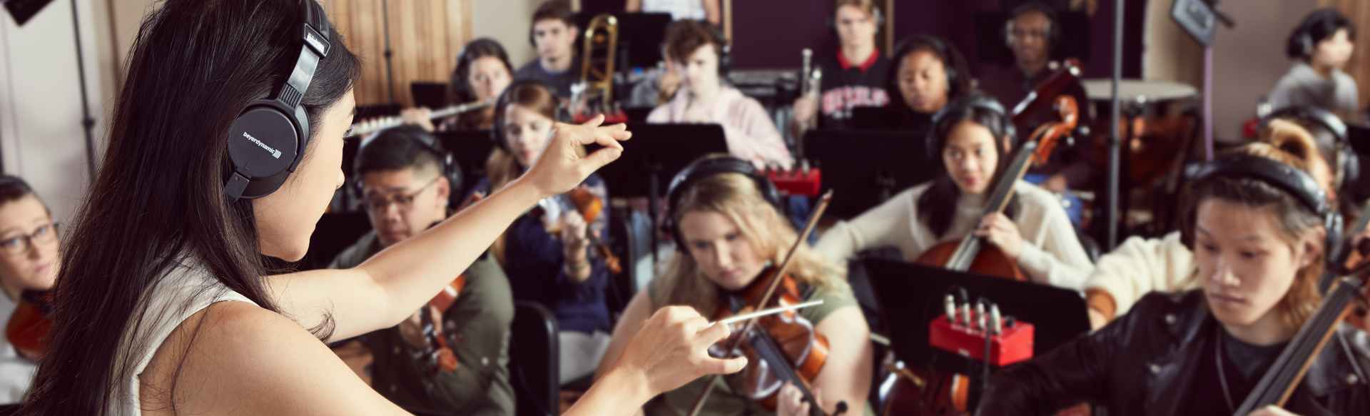 Berklee College of Music - Campus Valencia Mestre em música em trilhas sonoras para filmes, televisão e videogames