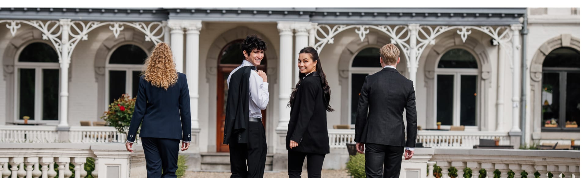 Zuyd University of Applied Sciences Sarjana Manajemen Hotel