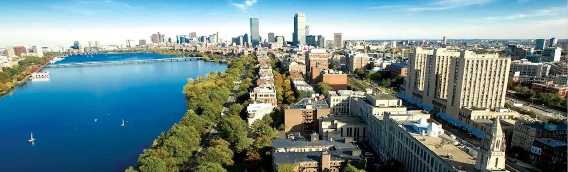 Boston University School of Law Pénzügyi szolgáltatások megfelelőségi tanúsítvány