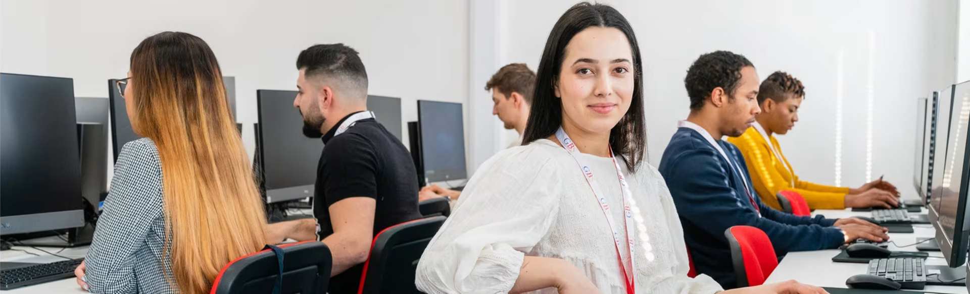 Global Business School BA (Hons) Kinh doanh toàn cầu (Quản lý kinh doanh) với Năm Dự bị