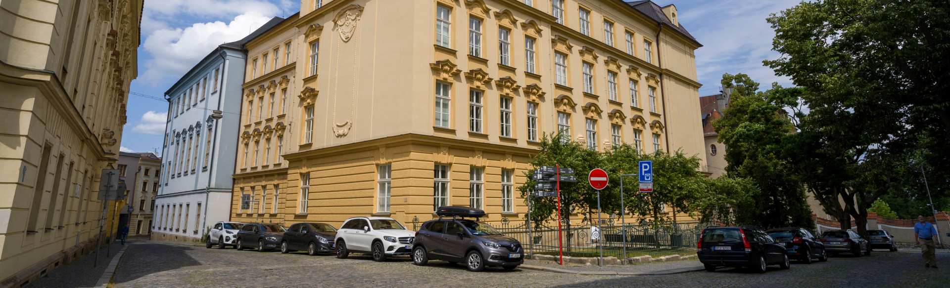 Palacky University Master in Euroculture: Society, Politics and Culture in a Global Context