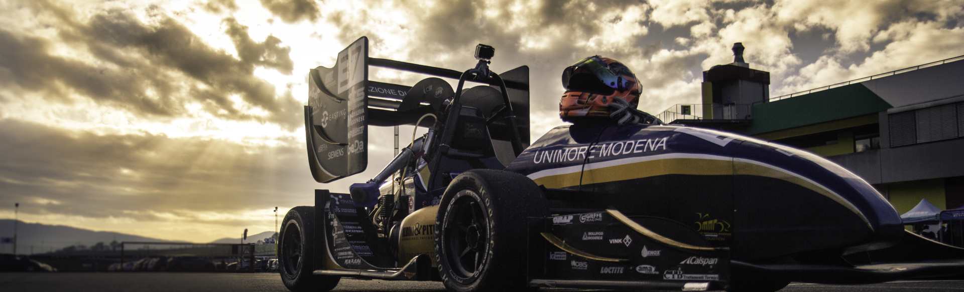 MUNER - Motorvehicle University of Emilia Romagna Master in Racing Car Design (AAE)