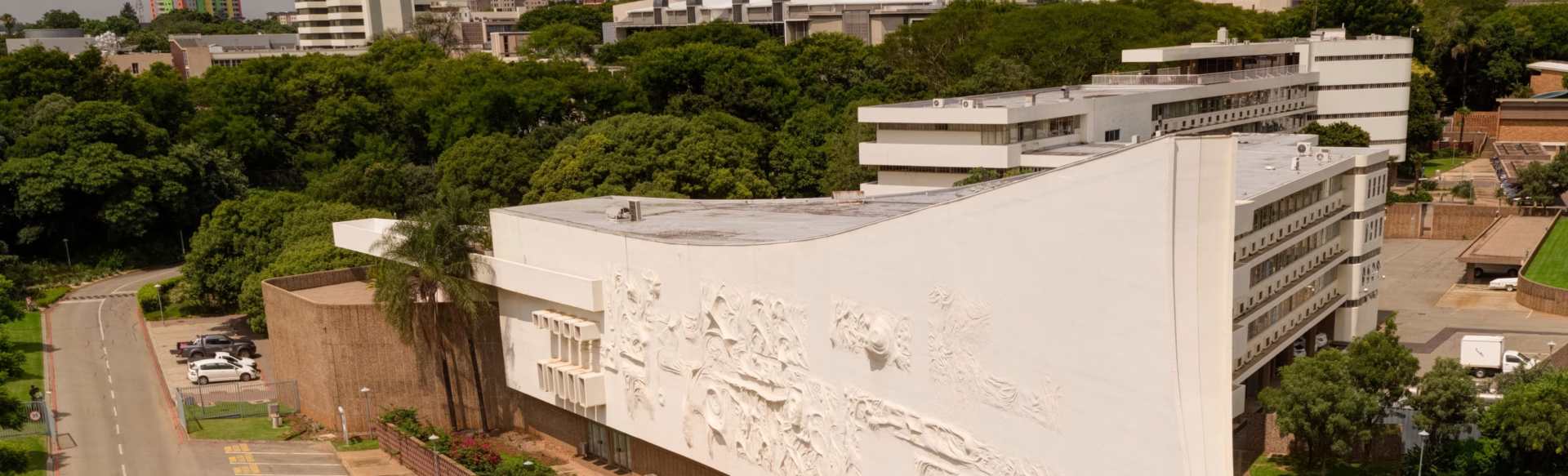 University of Pretoria - Faculty of Engineering, Built Environment and Information Technology Maestría (Bienes Raíces)
