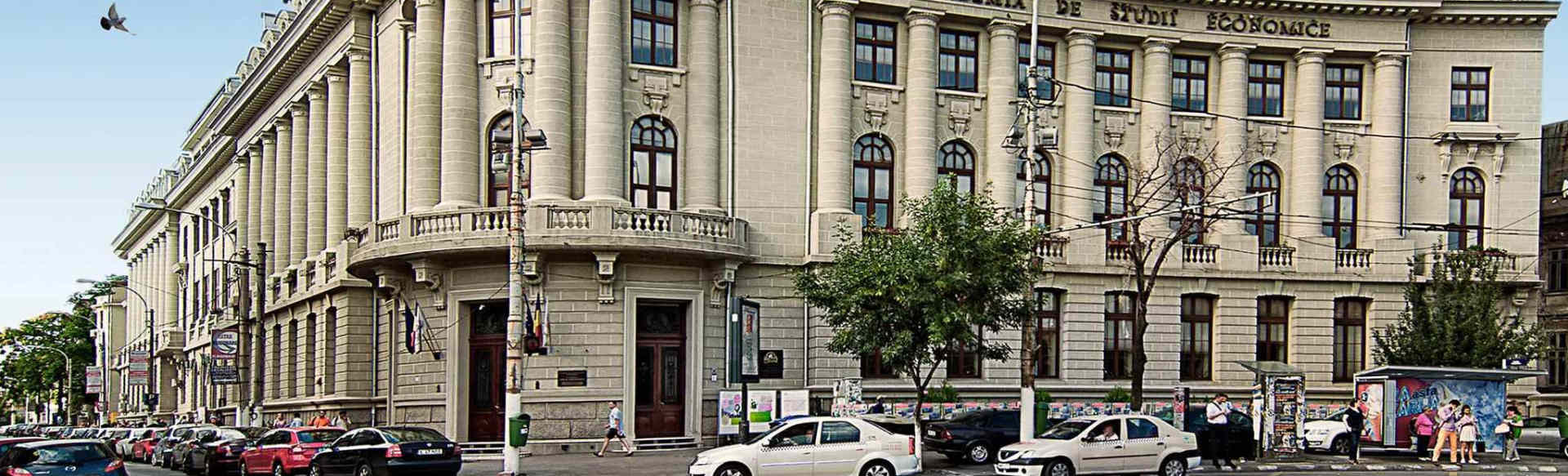 Bucharest Business School Máster en Business Analytics (Facultad de Administración de Empresas en Lenguas Extranjeras)