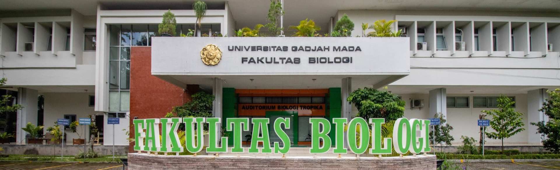 Universitas Gadjah Mada Mestrado em Biologia