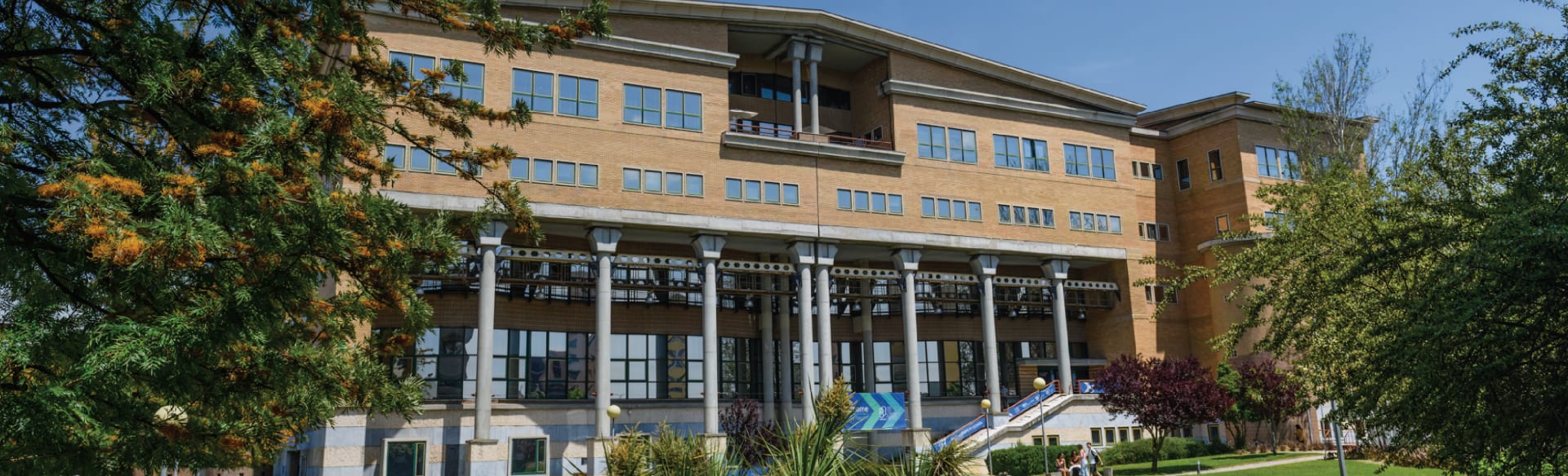 Católica Lisbon School of Business & Economics Licenciaturas em Economia e Gestão