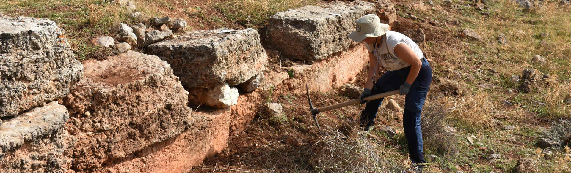Roma Tre University Master in Field Archaeology in Greece: Interdisciplinarity and Cutting-edge Technologies