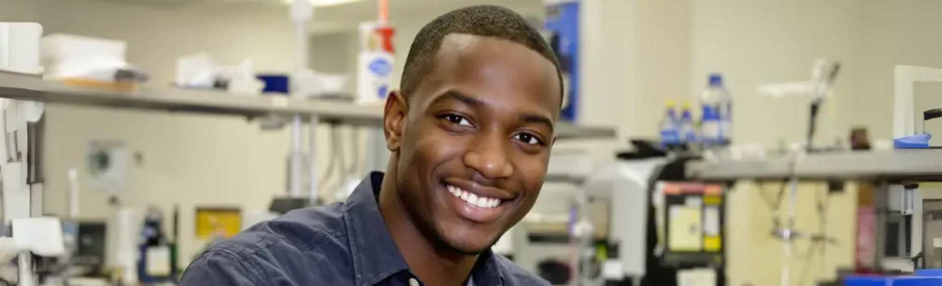 AKAD University Elektrotechnik (M.Eng)