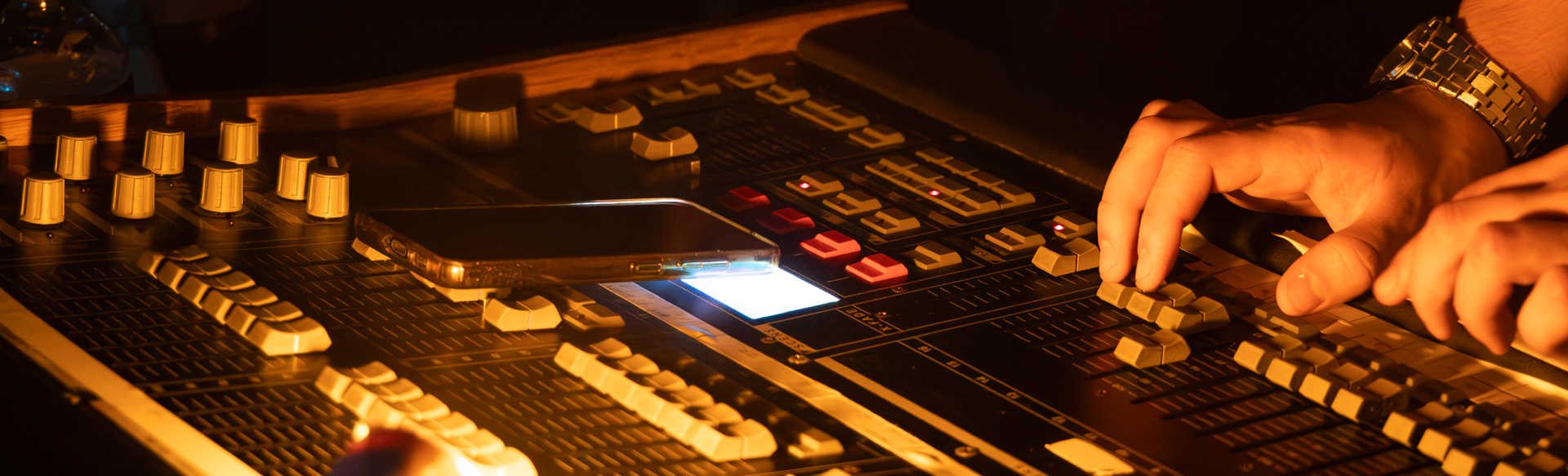 3iS International Institute of Image & Sound BA in Sound Engineering