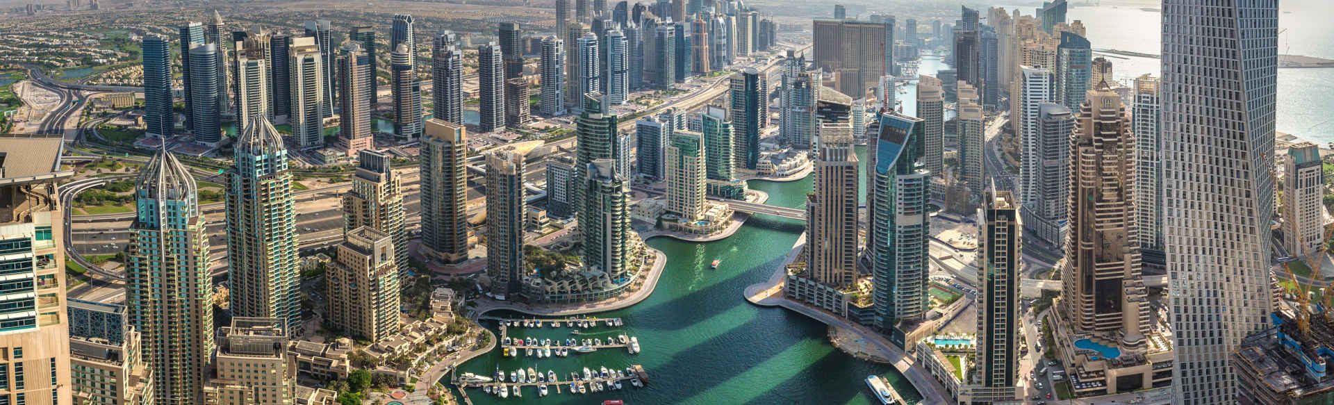 Middlesex University Dubai BA ehrt Werbung, PR und Branding