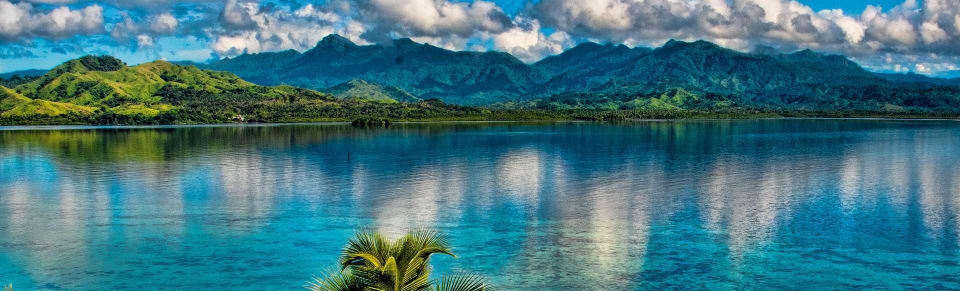 University of Fiji Certifikat i de grundlæggende love