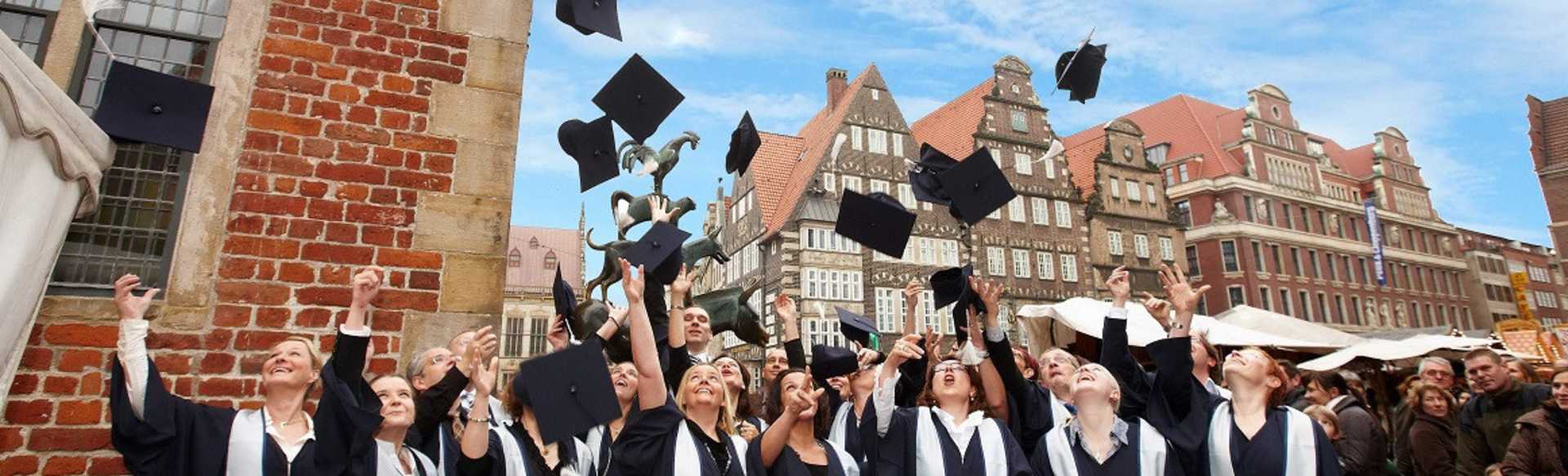 Apollon Hochschule बैचलर नर्सिंग मैनेजमेंट (बीए)