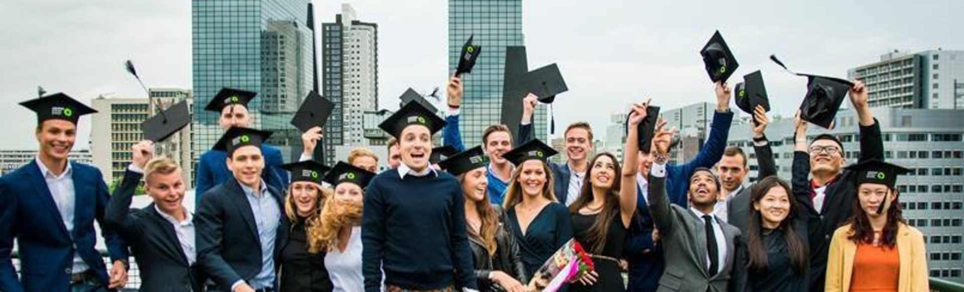 EuroPort Business School Kansainvälinen liikkeenjohdon tutkimuksiin soveltavaa pelejä hallinta