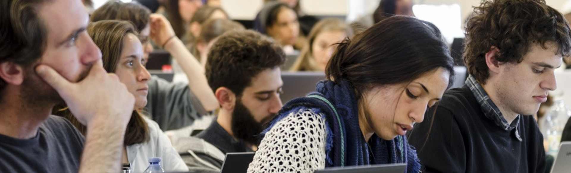 The Hebrew University of Jerusalem Jur i internationell rätt och mänskliga rättigheter