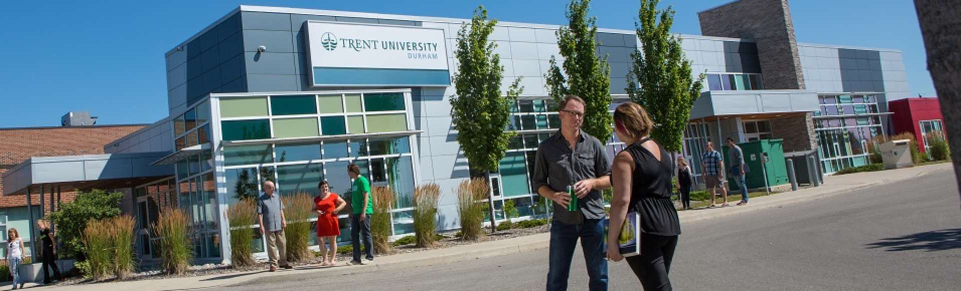 Trent University Магістр управління М.М.Г.
