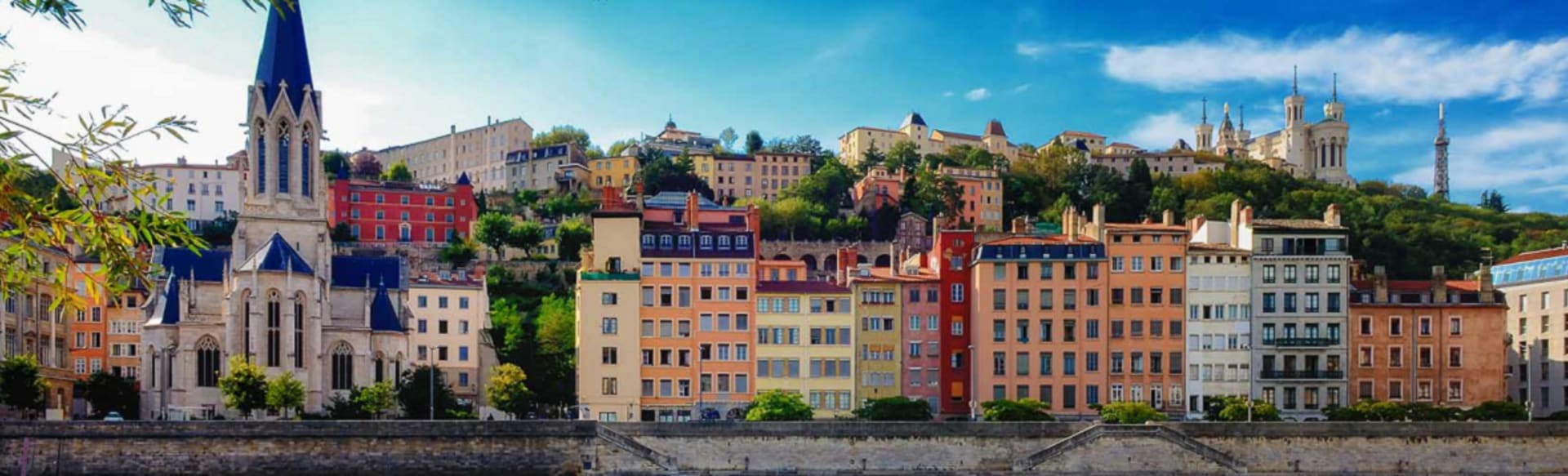 CEFAM French-American Business School Programa de estudos no exterior na França
