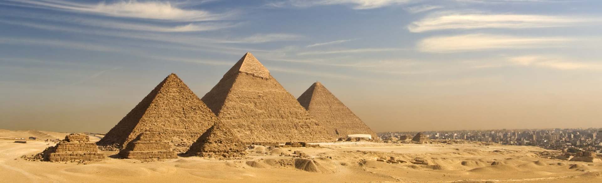 Newgiza University Bachelor in het bedrijfsleven en de financiën