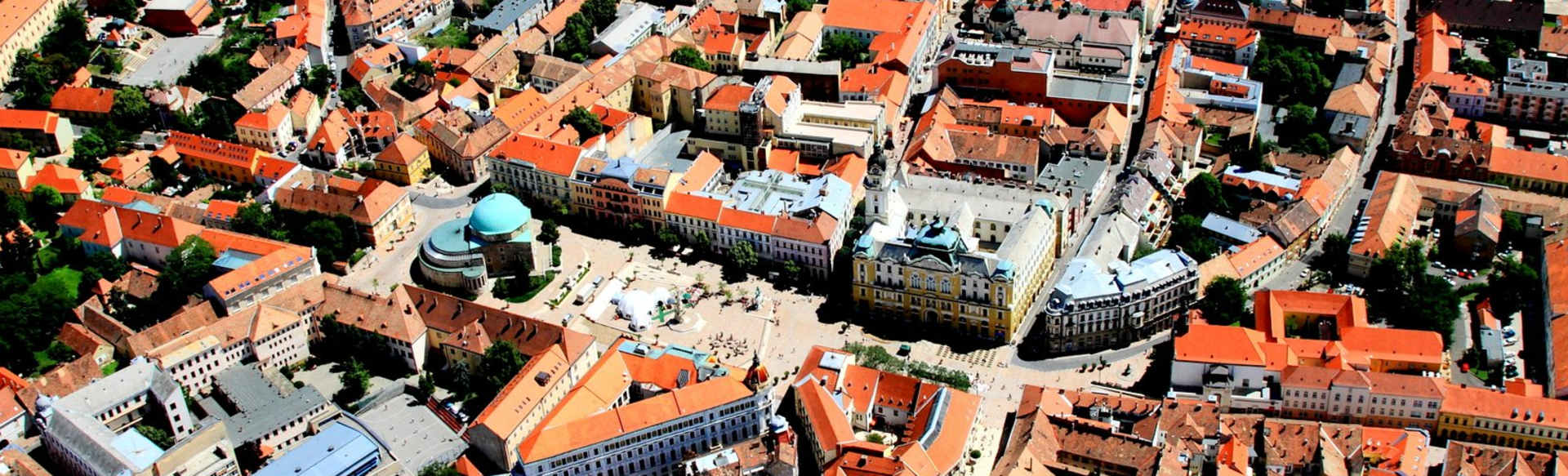 University of Pécs BA dalam Pertunjukan Musik Klasik (Gitar)