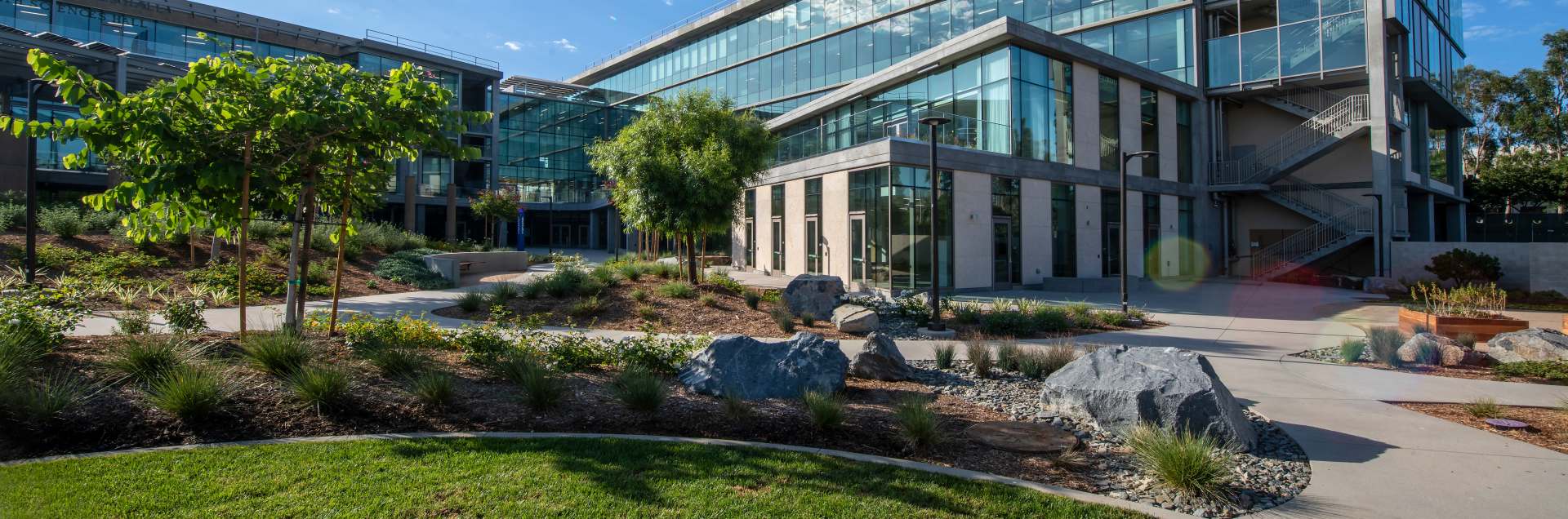 UC Irvine School of Pharmacy & Pharmaceutical Sciences