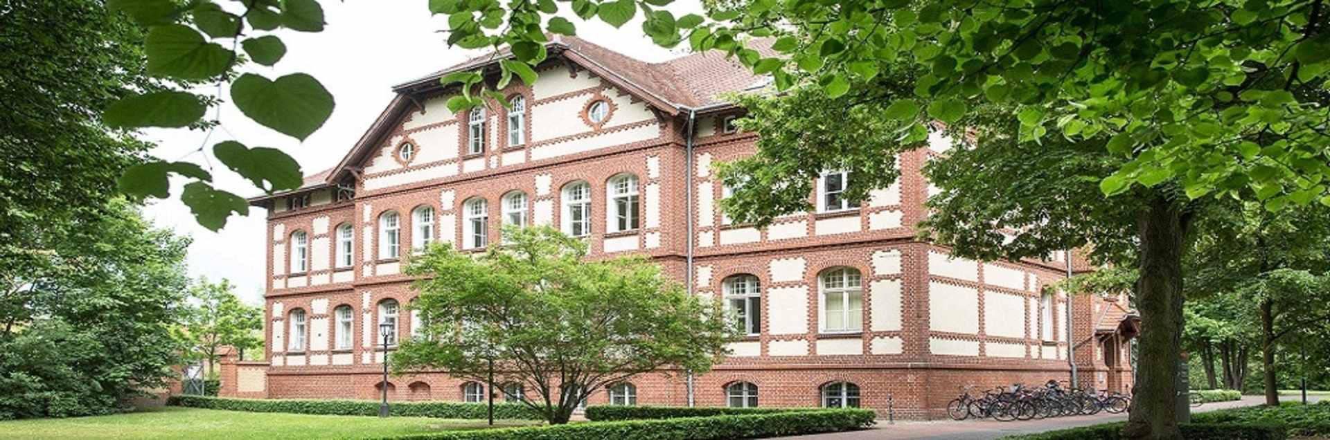 Medizinische Hochschule Brandenburg