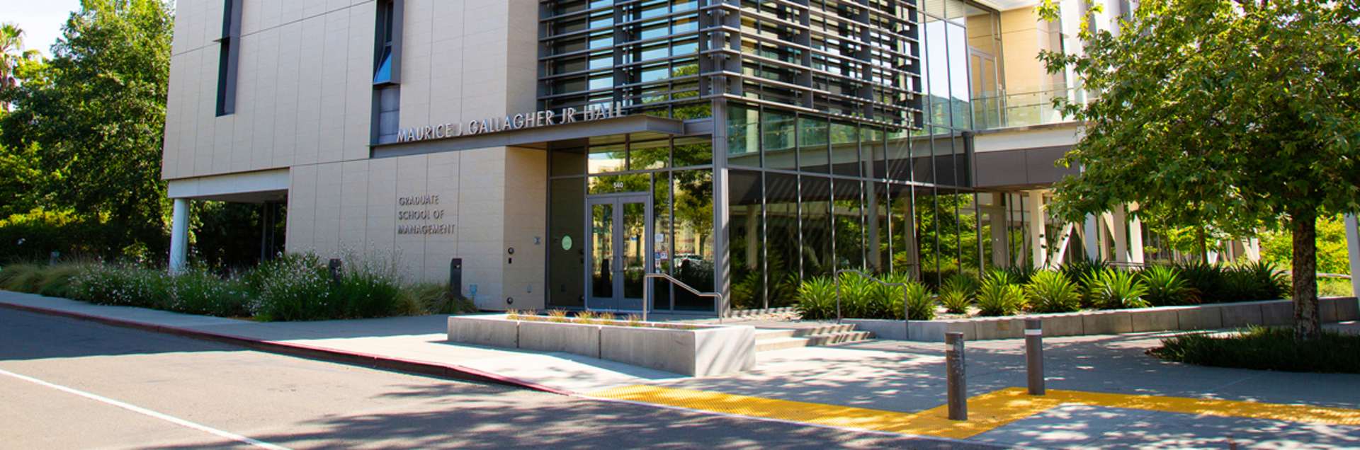 The UC Davis Graduate School of Management
