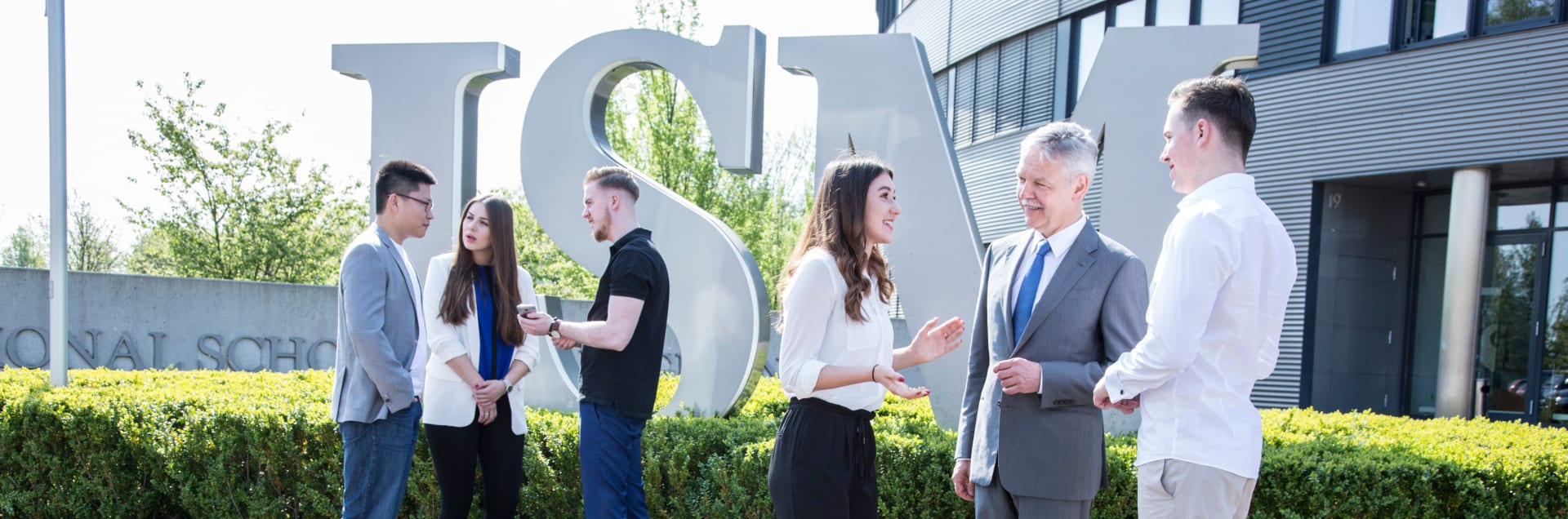 International School of Management (ISM)