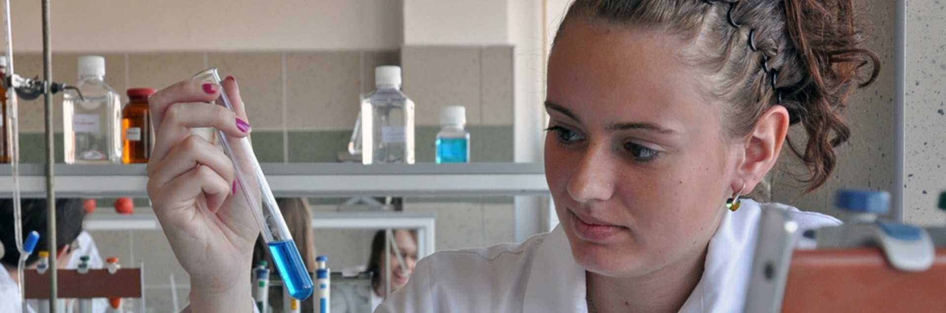 Charles University Faculty of Pharmacy