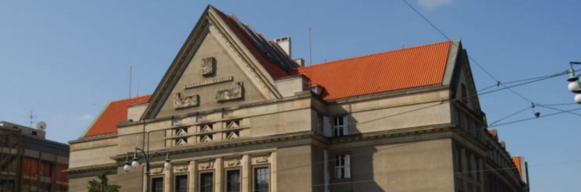 Charles University Faculty of Law