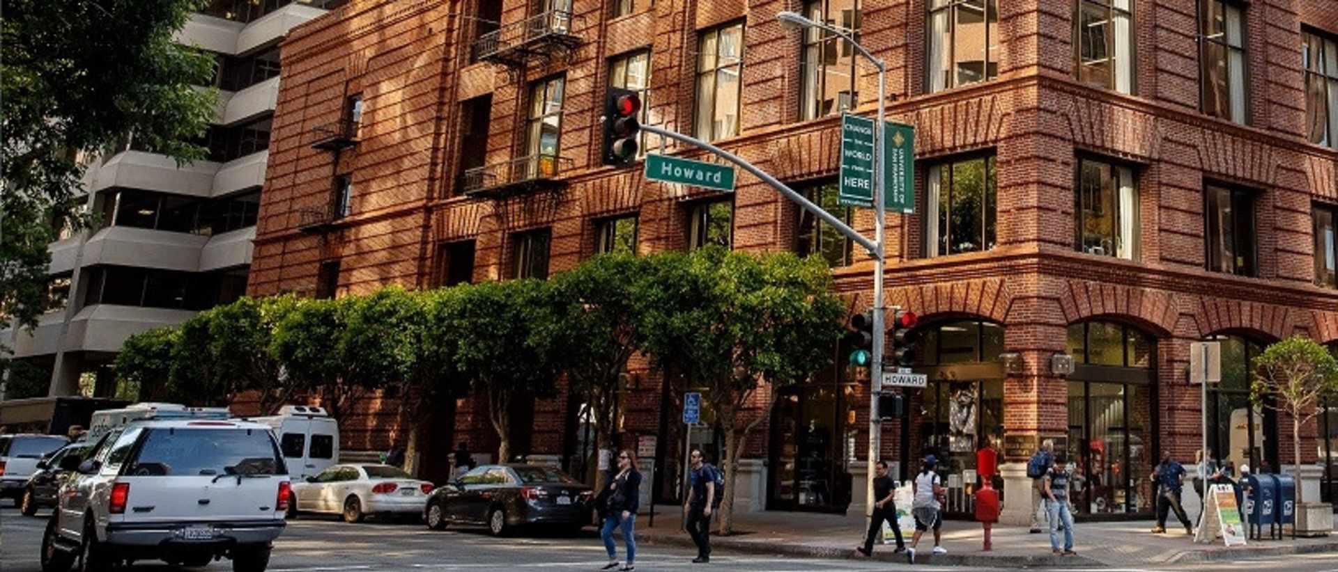 University of San Francisco - School of Management