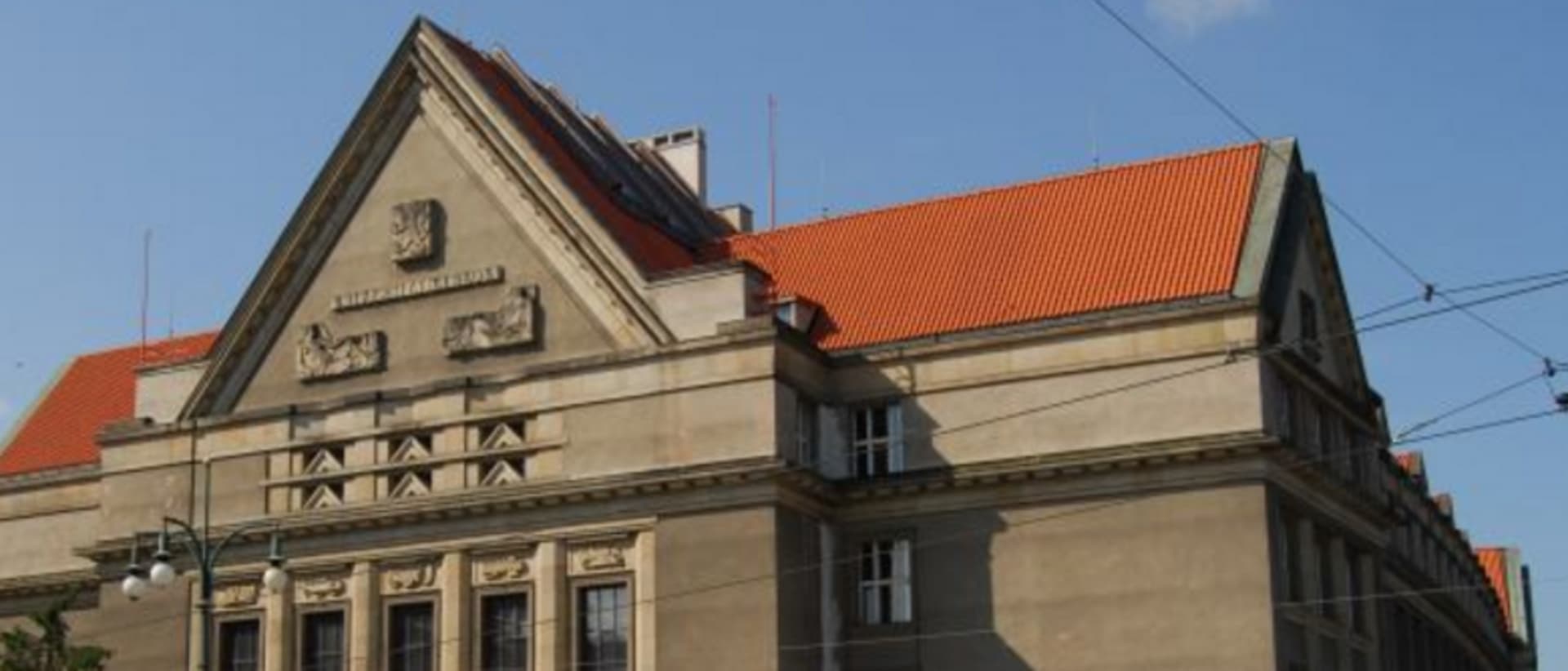Charles University Faculty of Law