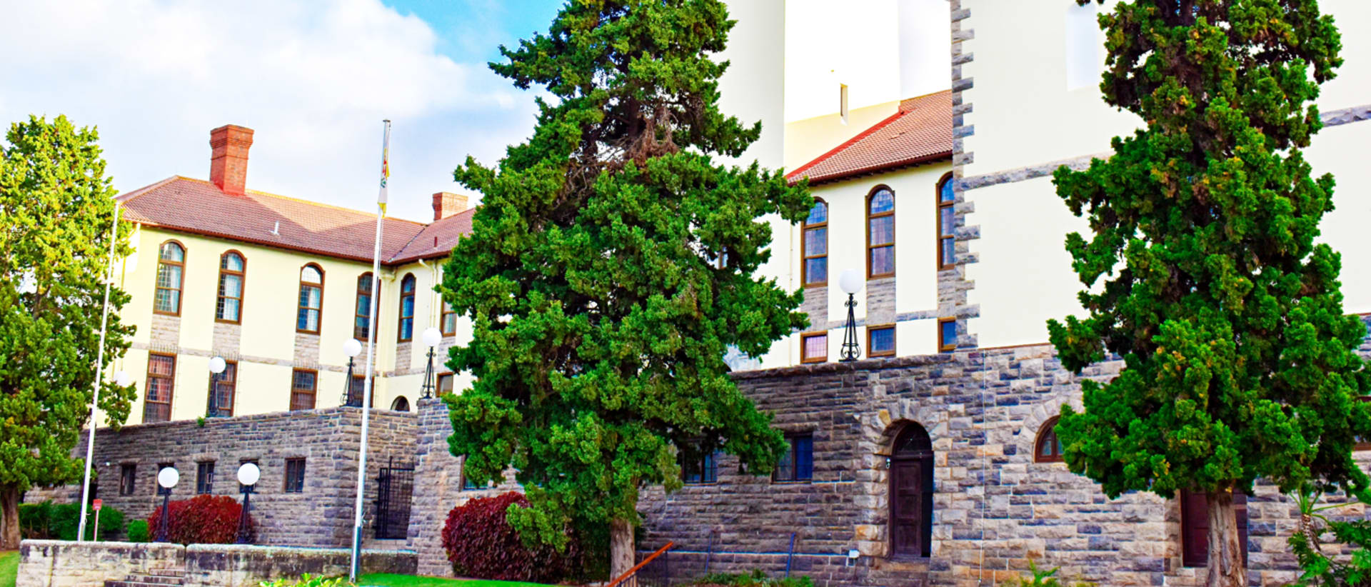 Rhodes Business School