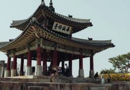 Asia and the Middle East Open Doors to More International Students