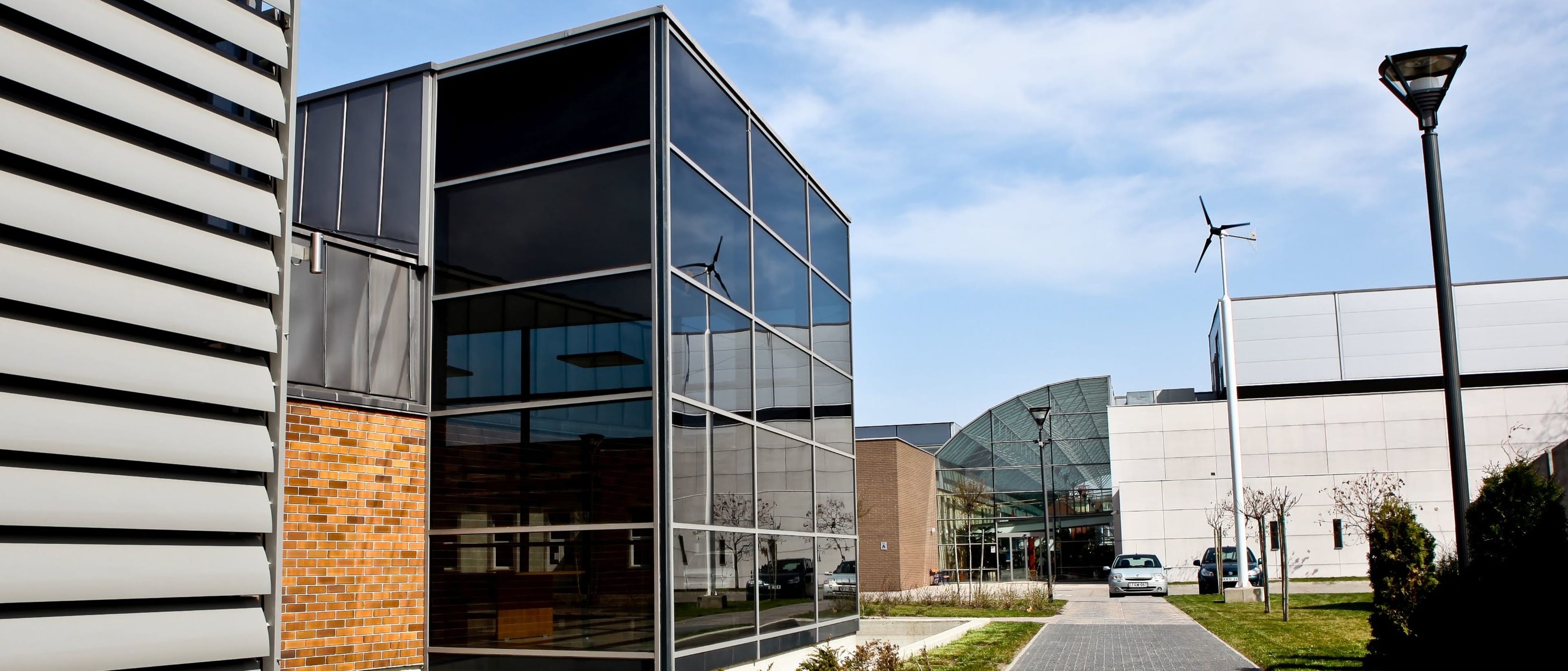 University of Dunaújváros