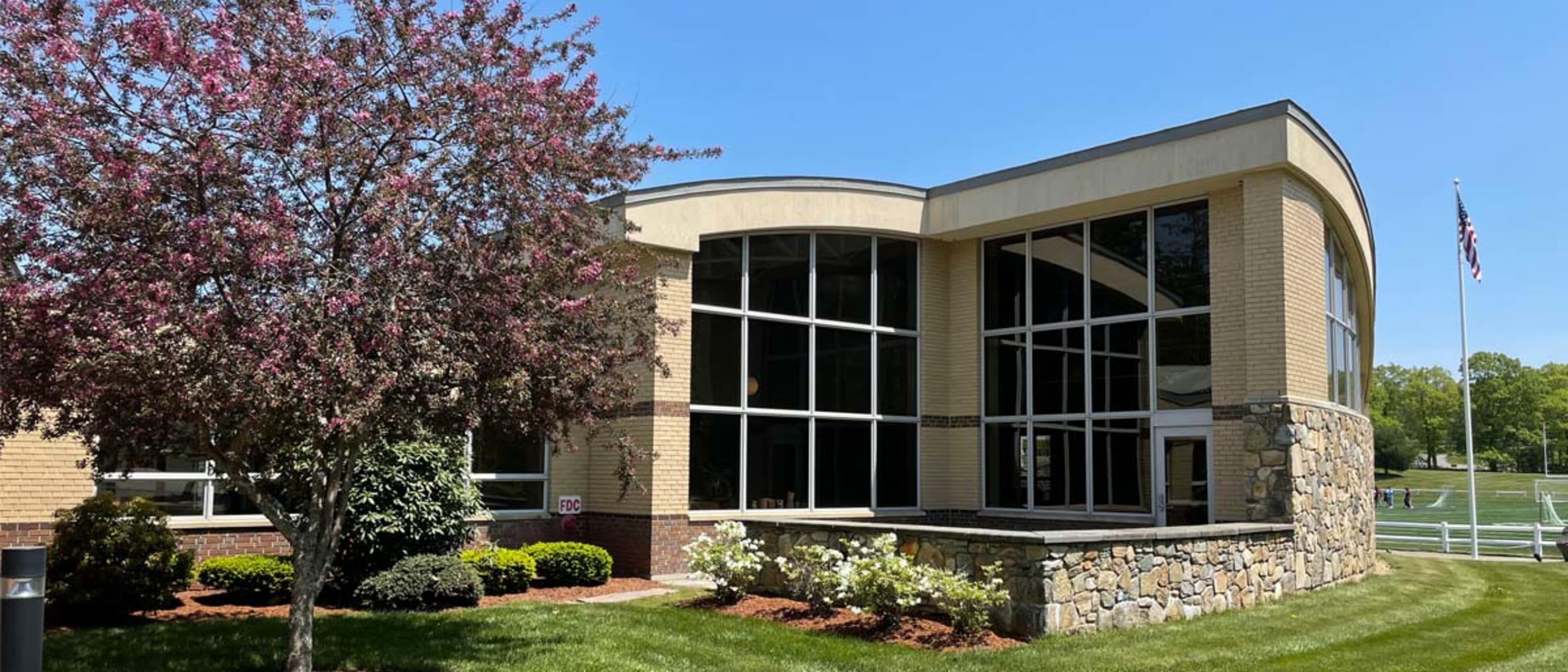 Anna Maria College Online