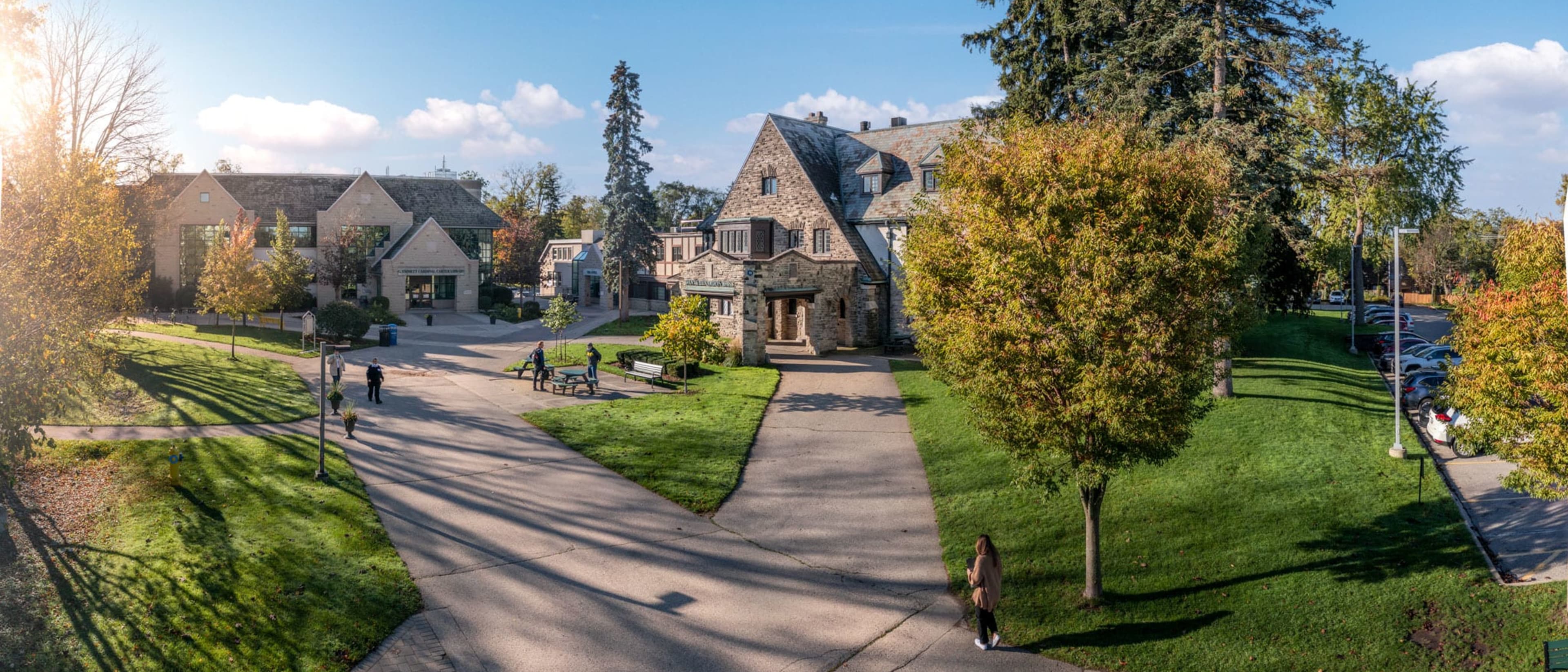 King's University College